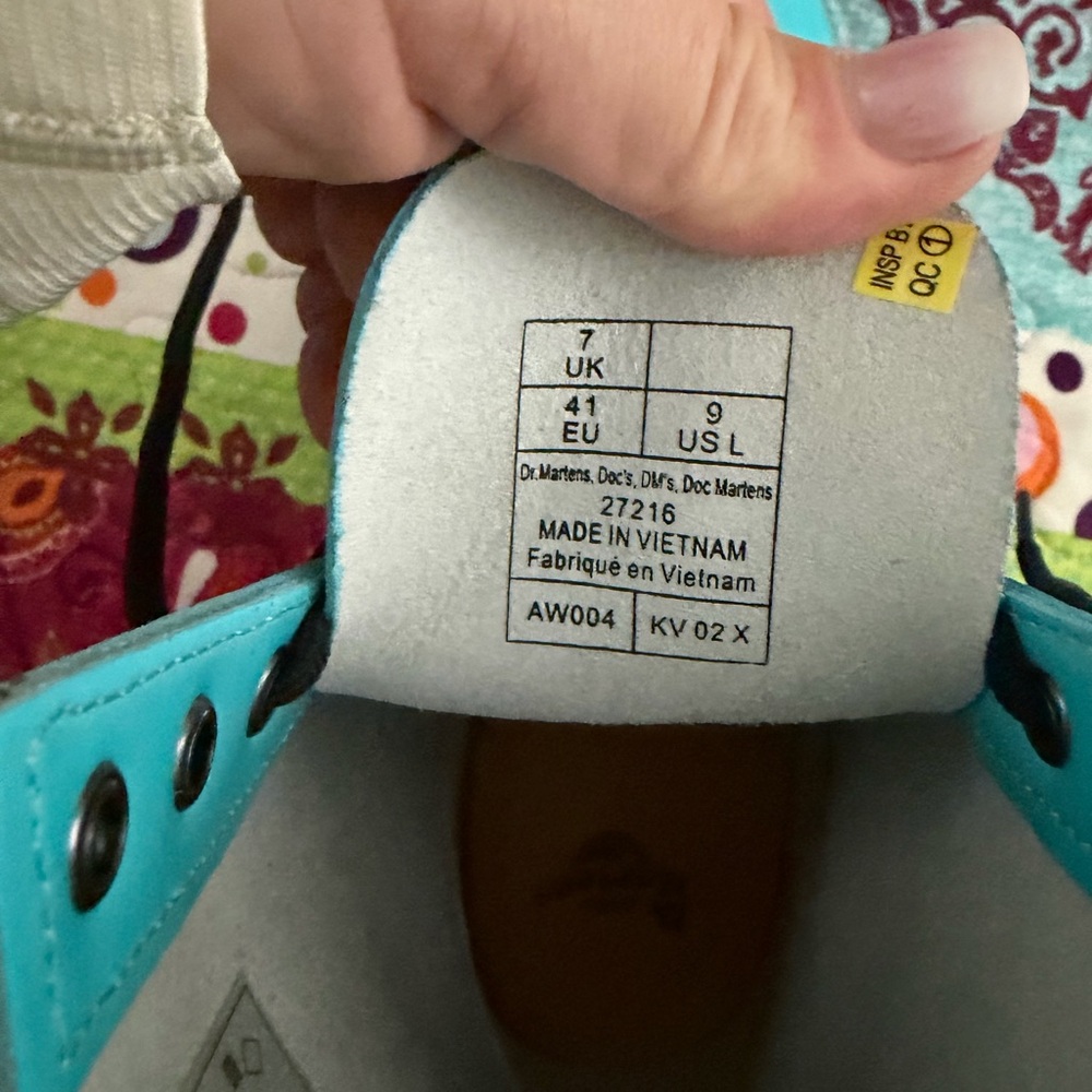“Tiffany Blue” Doc Martens 1460 - Picture 5 of 7